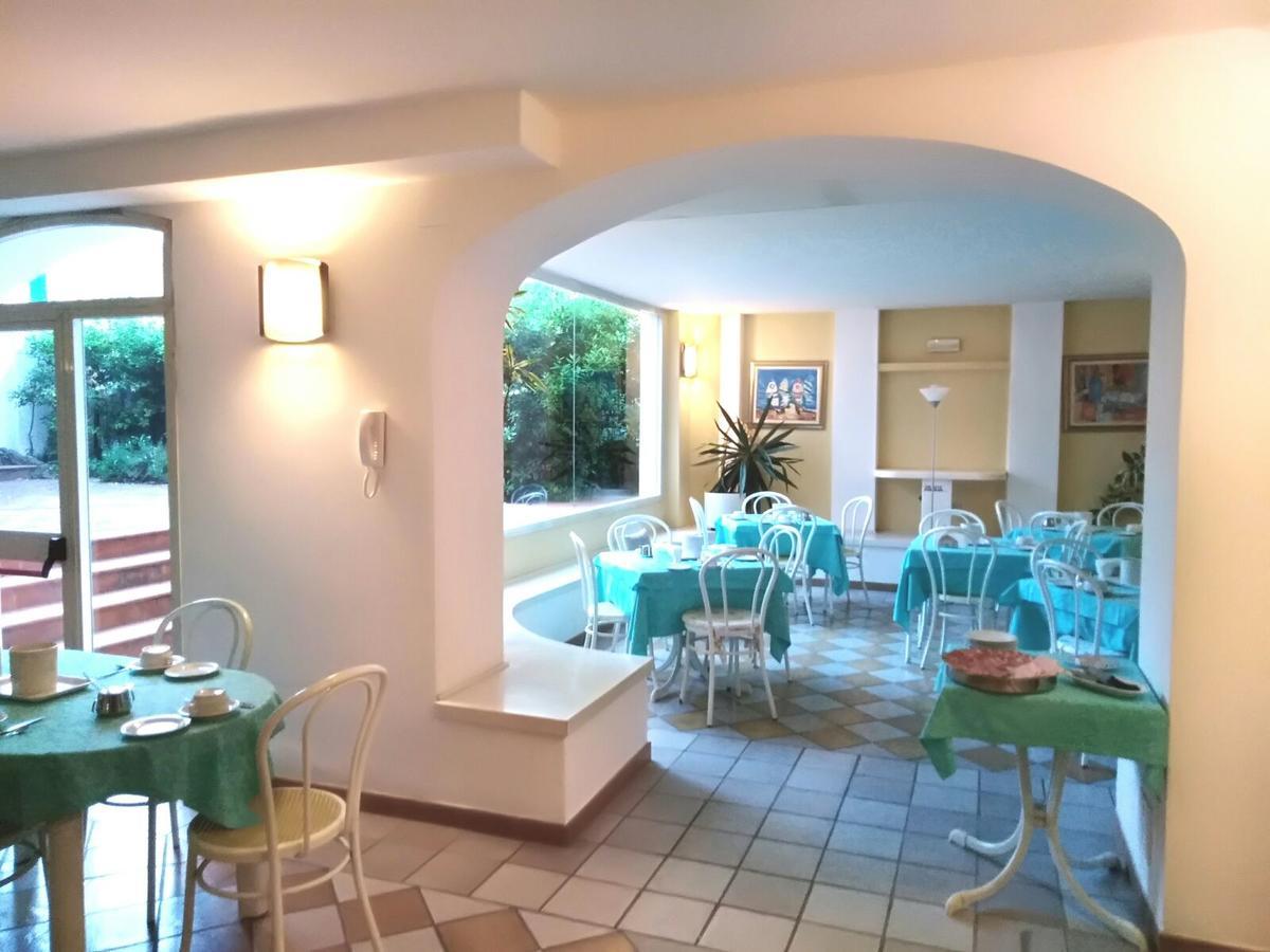 Elba Hotel Розіньяно-Солвей Екстер'єр фото