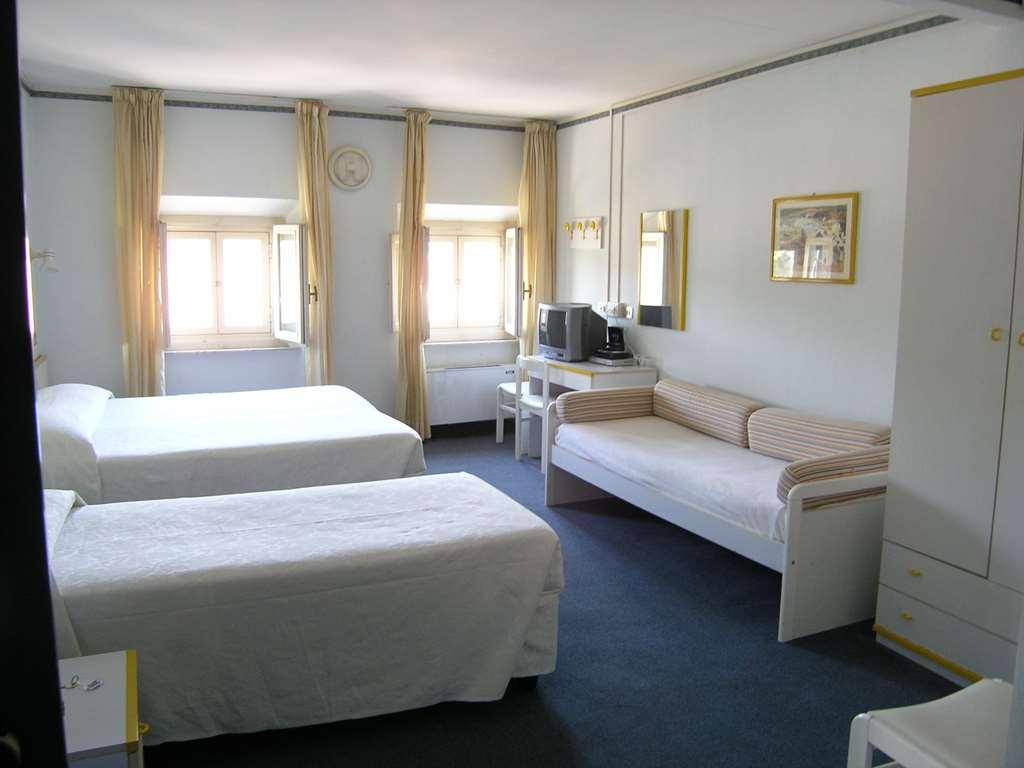 Elba Hotel Розіньяно-Солвей Номер фото